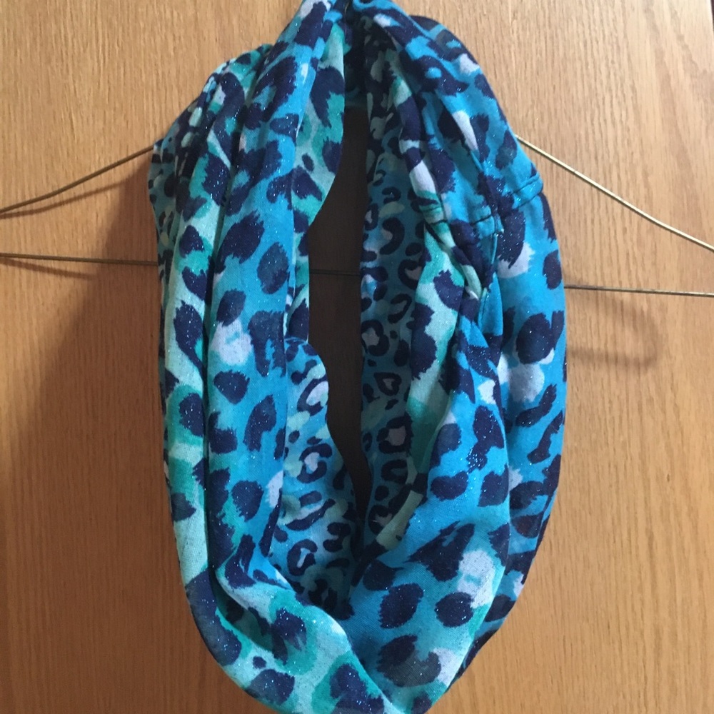 Leper’s print infinity scarf